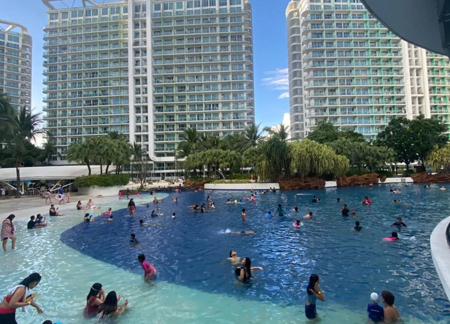 Azure Staycation Ph 1503 Manila Hotel